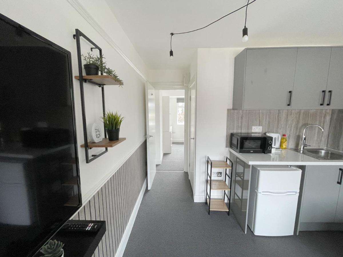 Cosy Bright Studio Apartment Close To Wembley Stadium ลอนดอน ภายนอก รูปภาพ