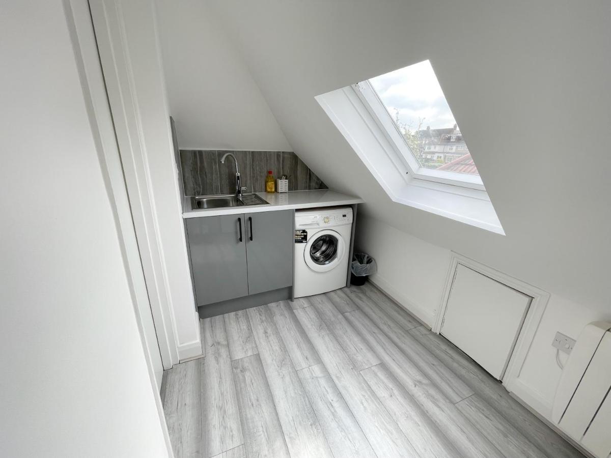 Cosy Bright Studio Apartment Close To Wembley Stadium ลอนดอน ภายนอก รูปภาพ