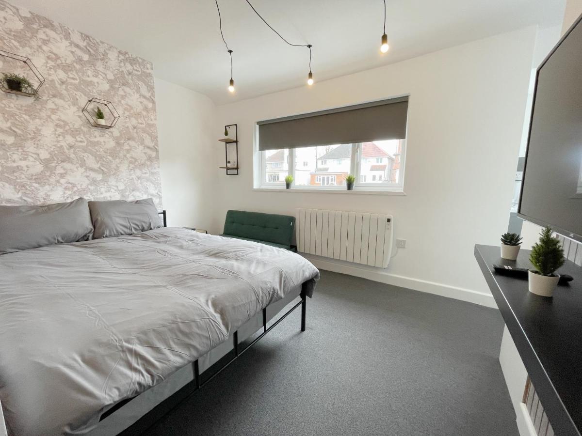 Cosy Bright Studio Apartment Close To Wembley Stadium ลอนดอน ภายนอก รูปภาพ