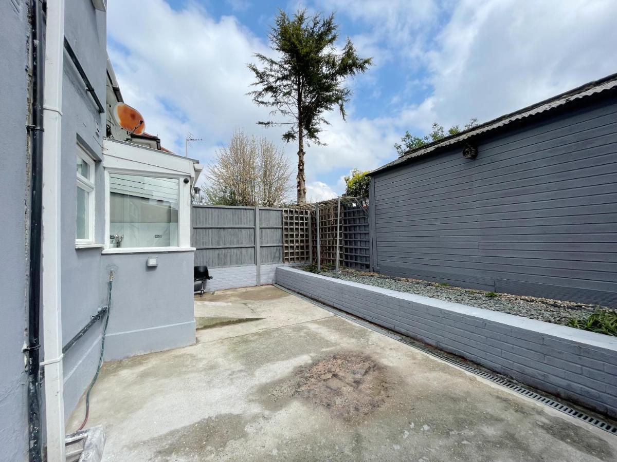 Cosy Bright Studio Apartment Close To Wembley Stadium ลอนดอน ภายนอก รูปภาพ
