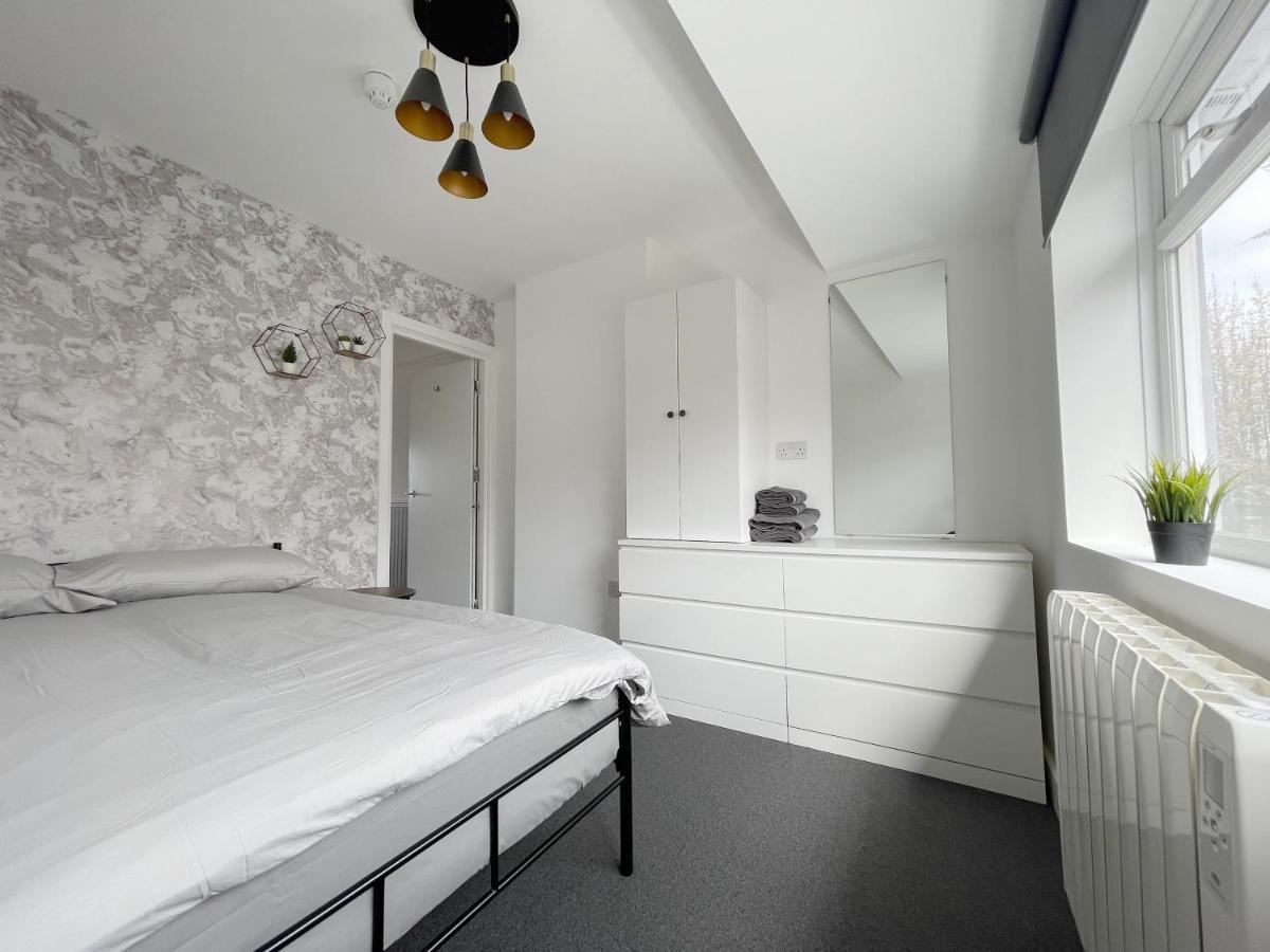 Cosy Bright Studio Apartment Close To Wembley Stadium ลอนดอน ภายนอก รูปภาพ