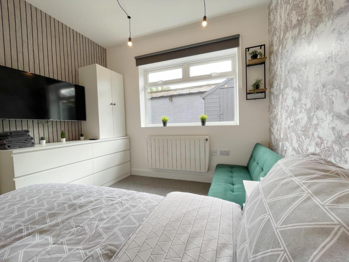 Cosy Bright Studio Apartment Close To Wembley Stadium ลอนดอน ภายนอก รูปภาพ