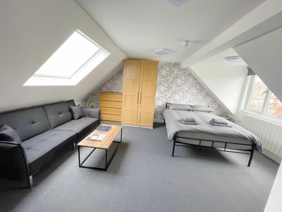 Cosy Bright Studio Apartment Close To Wembley Stadium ลอนดอน ภายนอก รูปภาพ